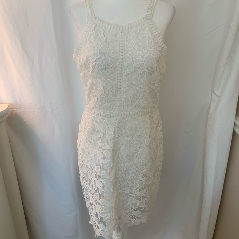 NWT Cute Flower Lace White Dress